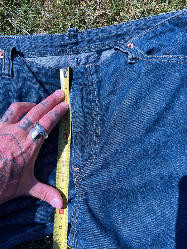 Leavi jeans