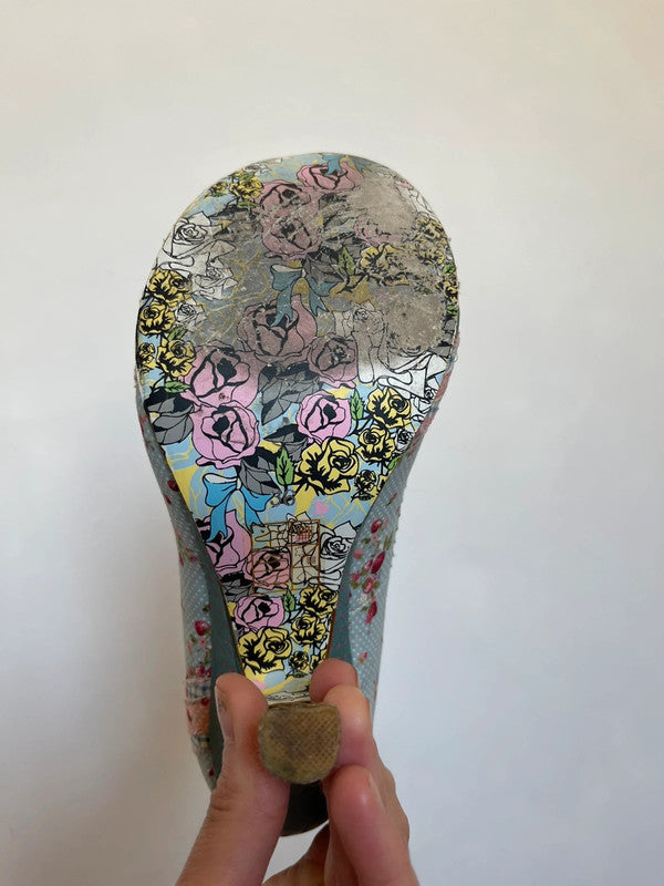 Irregular choice