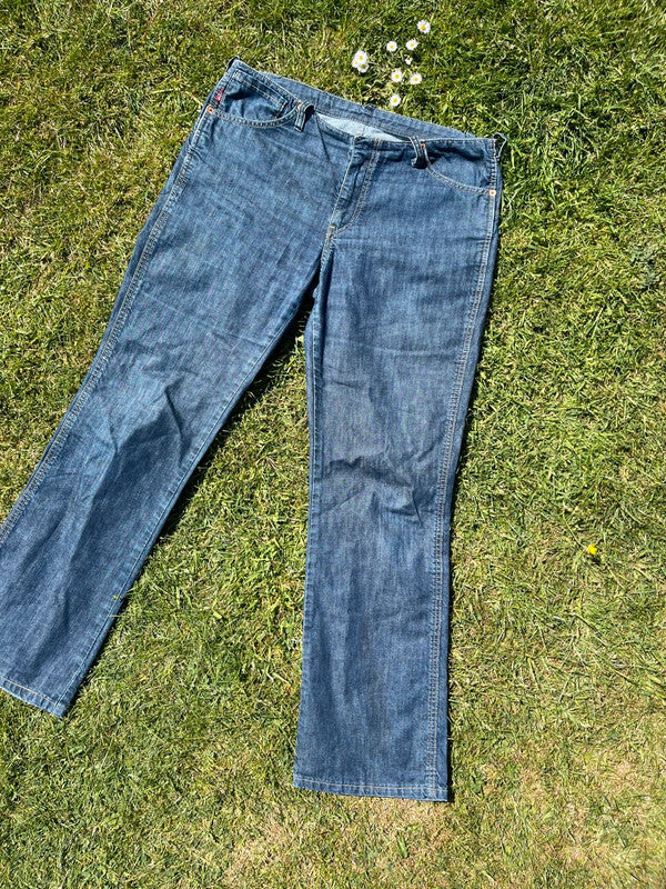 Leavi jeans