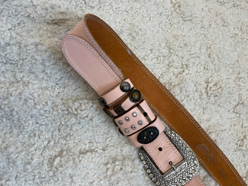 Chunky western belt