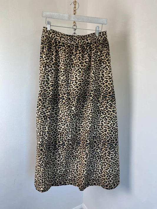 Leopard print maxi skirt